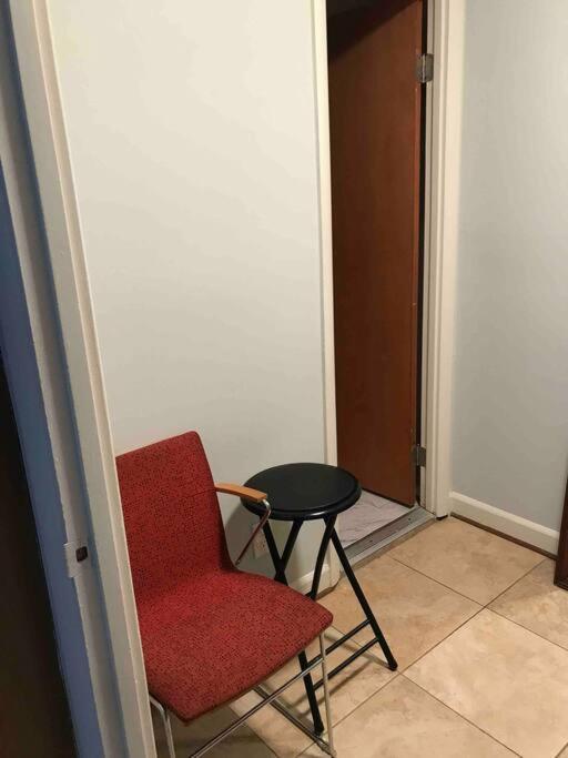 Апартаменти Walk2Metro'S,Dcgem,Private,Wifi, Freeparking Арлінгтон Екстер'єр фото